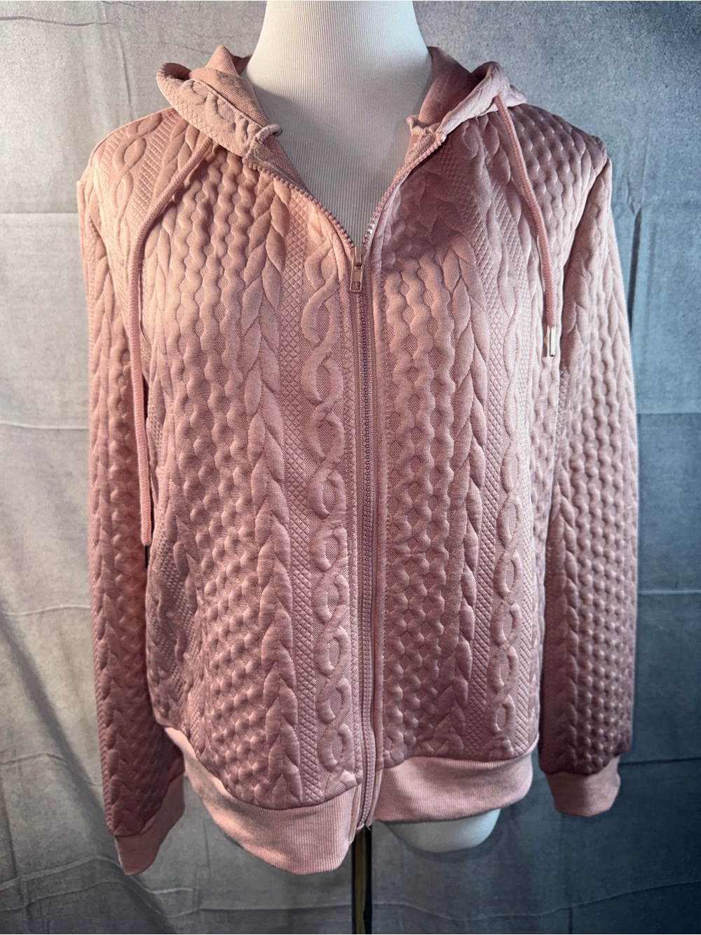 14A-Women’s Pink Cable-Knit Zip Hoodie